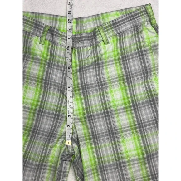 PGA Tour Men's Golf Shorts Size 34 Pro Series Green Gray Plaid - Picture 8 of 8